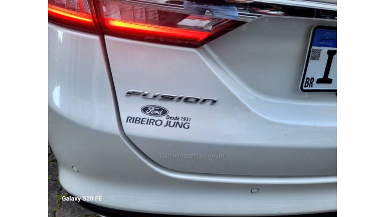 FORD - FUSION - 2018/2018 - Branca - R$ 98.000,00