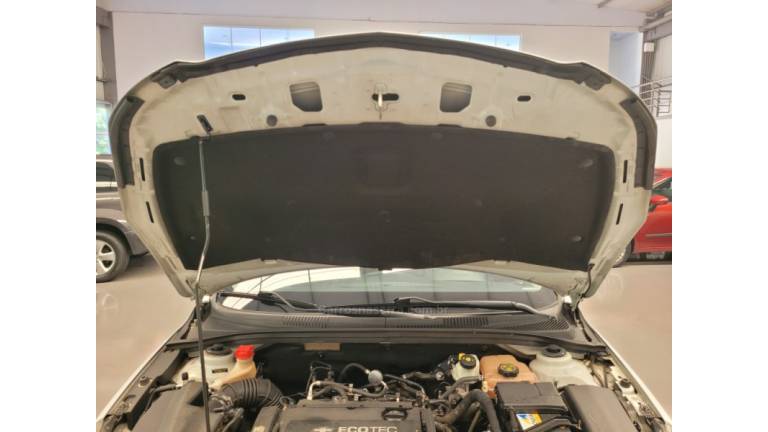 CHEVROLET - CRUZE - 2014/2014 - Prata - R$ 60.000,00