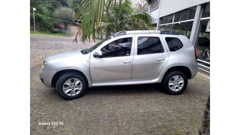 RENAULT - DUSTER - 2016/2017 - Prata - R$ 65.000,00