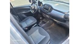 FIAT - UNO - 2020/2020 - Prata - R$ 41.000,00