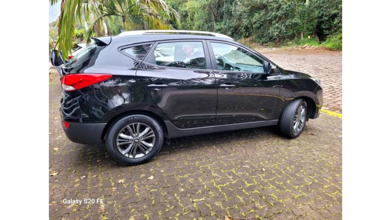 HYUNDAI - IX35 - 2020/2021 - Preta - R$ 98.000,00
