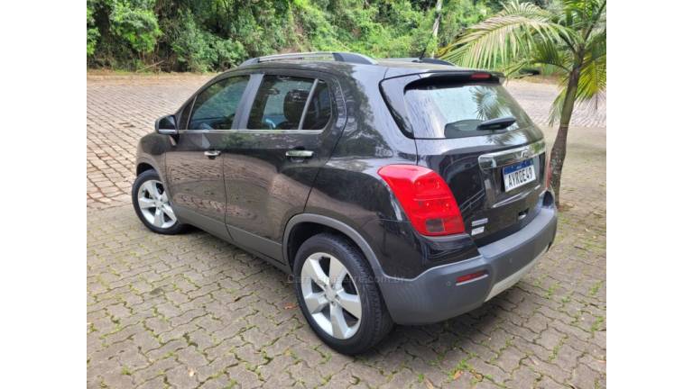 CHEVROLET - TRACKER - 2014/2014 - Preta - R$ 68.000,00