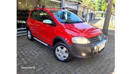 VOLKSWAGEN - CROSSFOX - 2008/2008 - Vermelha - R$ 33.000,00