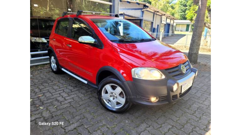VOLKSWAGEN - CROSSFOX - 2008/2008 - Vermelha - R$ 33.000,00