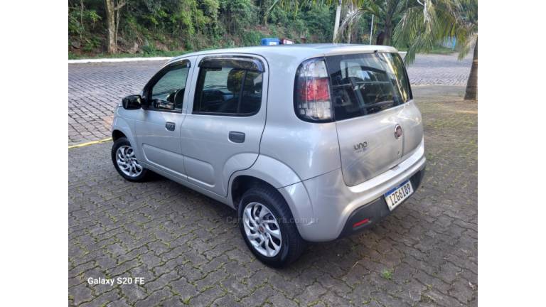 FIAT - UNO - 2020/2020 - Prata - R$ 41.000,00
