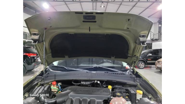JEEP - RENEGADE - 2016/2016 - Verde - R$ 68.000,00