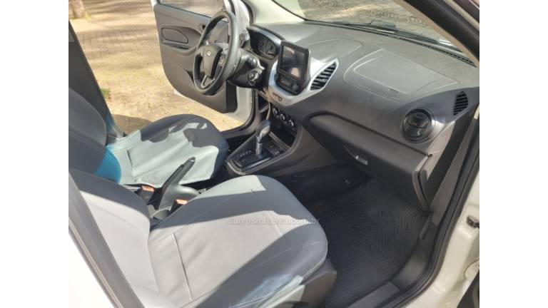 FORD - KA - 2019/2020 - Branca - R$ 58.000,00