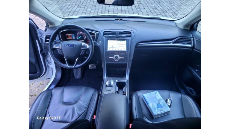 FORD - FUSION - 2018/2018 - Branca - R$ 98.000,00