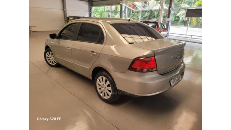 VOLKSWAGEN - VOYAGE - 2011/2011 - Cinza - R$ 33.000,00