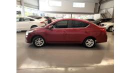 NISSAN - VERSA - 2018/2018 - Vermelha - R$ 57.000,00