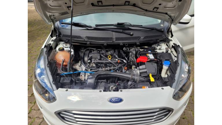 FORD - KA - 2019/2020 - Branca - R$ 58.000,00