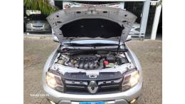 RENAULT - DUSTER - 2016/2017 - Prata - R$ 65.000,00