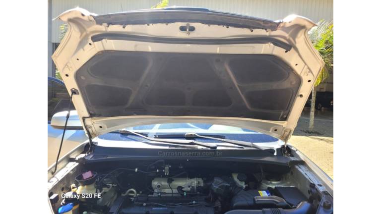 HYUNDAI - TUCSON - 2015/2015 - Prata - R$ 56.000,00