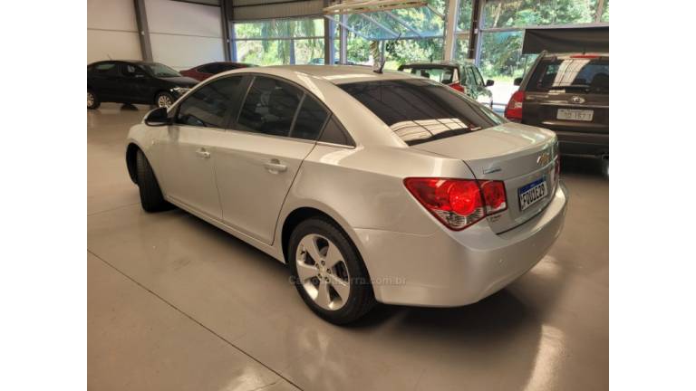 CHEVROLET - CRUZE - 2014/2014 - Prata - R$ 60.000,00