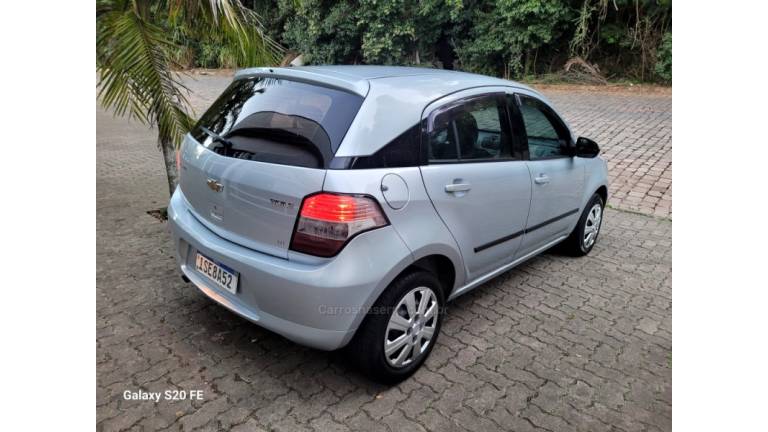 CHEVROLET - AGILE - 2011/2011 - Prata - R$ 30.000,00