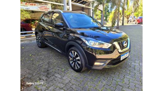NISSAN - KICKS - 2016/2017 - Preta - R$ 80.000,00