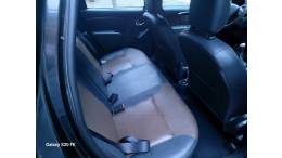 RENAULT - DUSTER - 2015/2016 - Preta - R$ 60.000,00