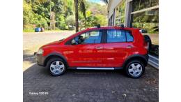 VOLKSWAGEN - CROSSFOX - 2008/2008 - Vermelha - R$ 33.000,00