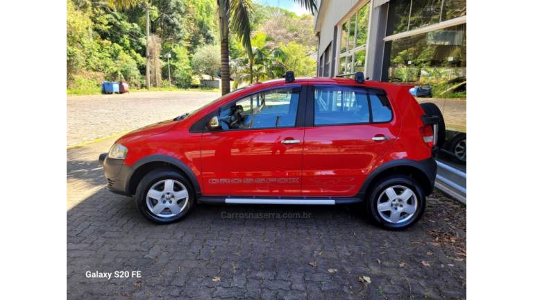 VOLKSWAGEN - CROSSFOX - 2008/2008 - Vermelha - R$ 33.000,00