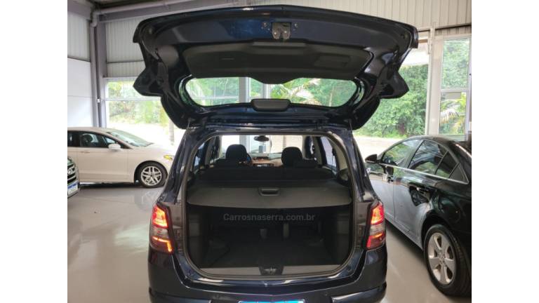 CHEVROLET - SPIN - 2018/2018 - Azul - R$ 60.000,00