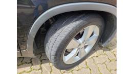 CHEVROLET - TRACKER - 2014/2014 - Preta - R$ 68.000,00