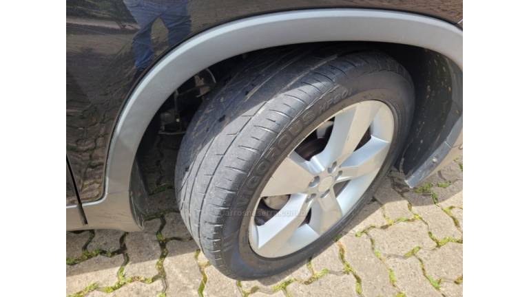 CHEVROLET - TRACKER - 2014/2014 - Preta - R$ 68.000,00