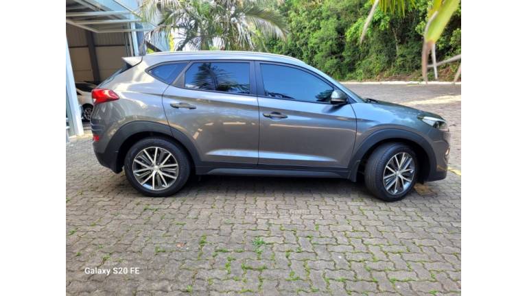 HYUNDAI - TUCSON - 2018/2018 - Cinza - R$ 92.000,00