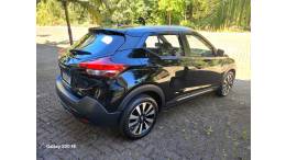 NISSAN - KICKS - 2016/2017 - Preta - R$ 80.000,00