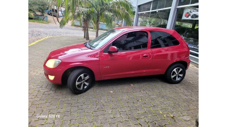 CHEVROLET - CELTA - 2010/2010 - Vermelha - R$ 24.000,00