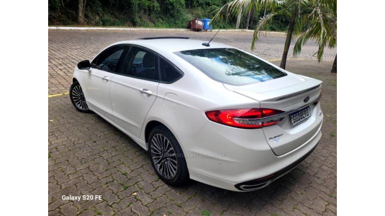 FORD - FUSION - 2018/2018 - Branca - R$ 112.000,00