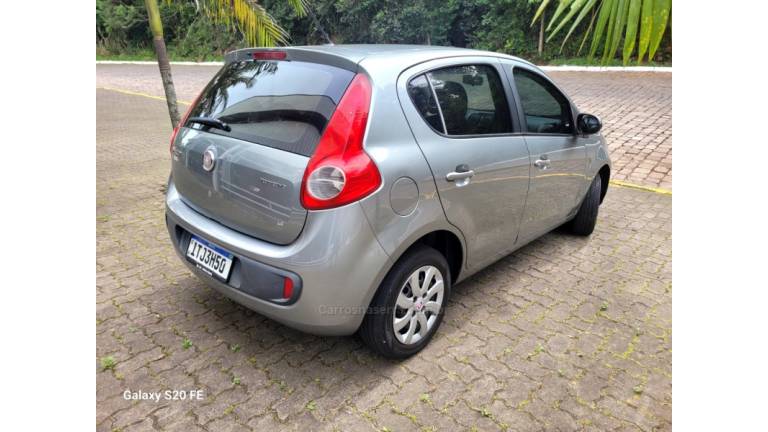 FIAT - PALIO - 2013/2013 - Cinza - R$ 38.000,00