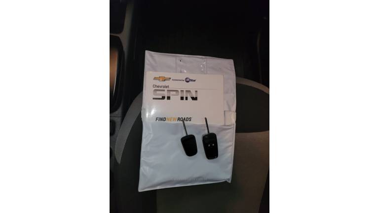 CHEVROLET - SPIN - 2018/2018 - Azul - R$ 60.000,00