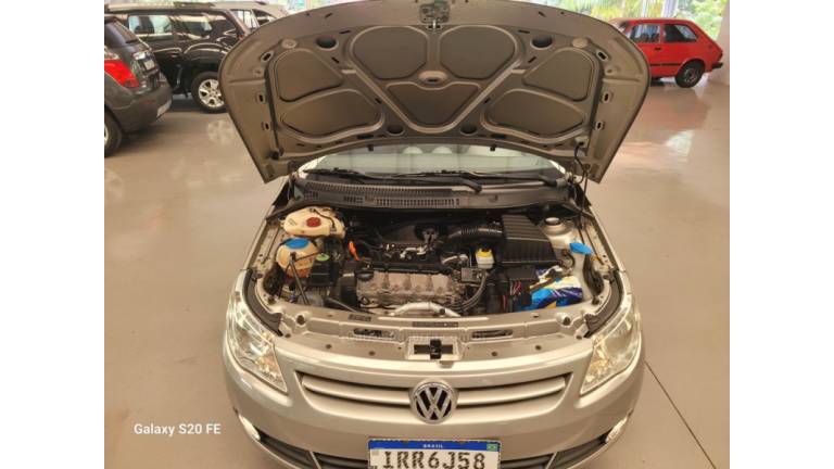 VOLKSWAGEN - VOYAGE - 2011/2011 - Cinza - R$ 33.000,00