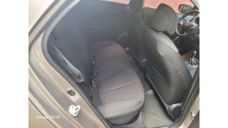 HYUNDAI - HB20 - 2017/2017 - Prata - R$ 48.000,00