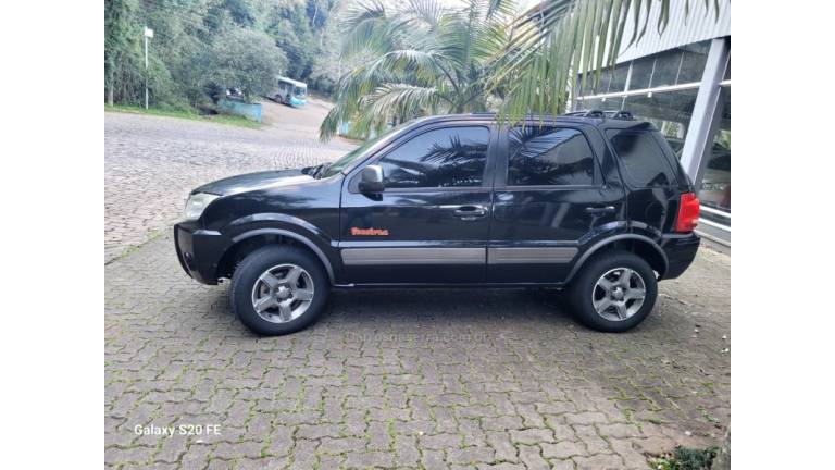 FORD - ECOSPORT - 2008/2008 - Preta - R$ 28.000,00