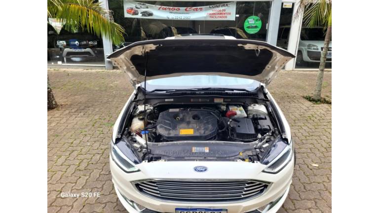 FORD - FUSION - 2018/2018 - Branca - R$ 112.000,00