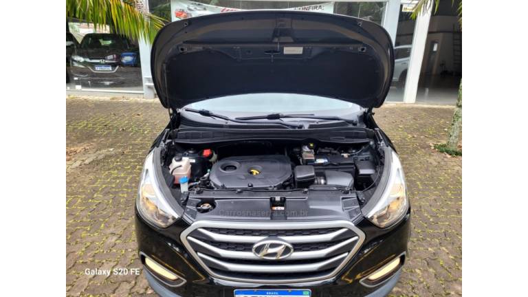 HYUNDAI - IX35 - 2020/2021 - Preta - R$ 98.000,00