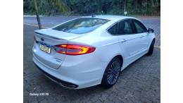 FORD - FUSION - 2018/2018 - Branca - R$ 98.000,00