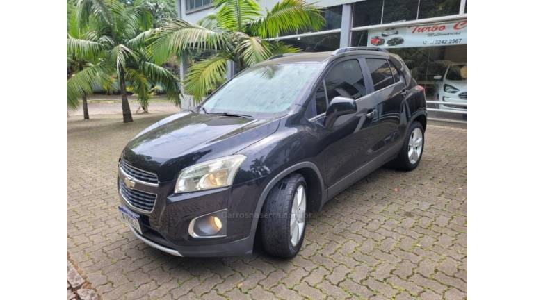 CHEVROLET - TRACKER - 2014/2014 - Preta - R$ 68.000,00