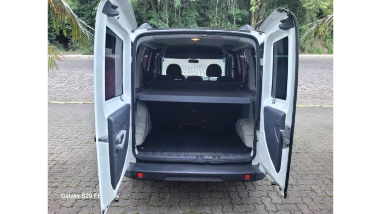 FIAT - DOBLÓ - 2013/2013 - Branca - R$ 44.000,00