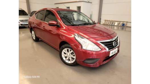 NISSAN - VERSA - 2018/2018 - Vermelha - R$ 57.000,00