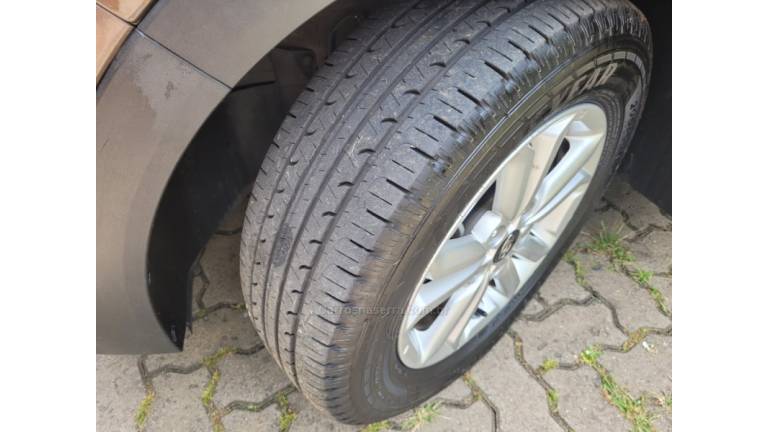 HYUNDAI - CRETA - 2018/2018 - Cinza - R$ 80.000,00